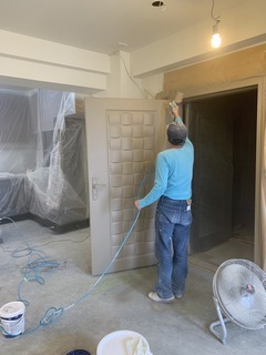 林口裝潢門片噴漆