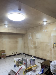 三重油漆鄰房施工