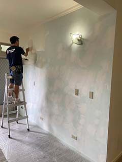 新莊油漆剝落，補土刷漆