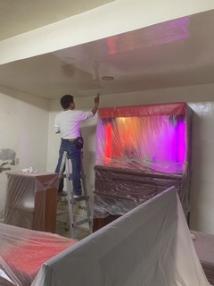 中和區舊漆剝落刮除、刷漆