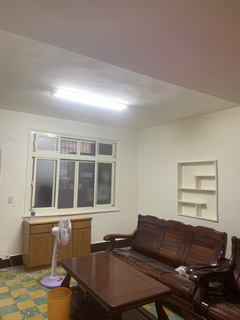 中和區舊漆剝落刮除