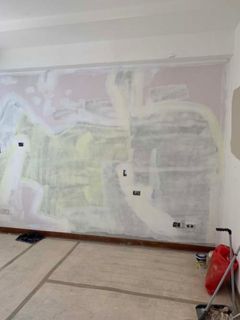 三重中正北路牆面跳色