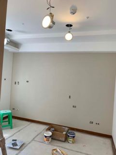 新北三重中正北路牆面跳色