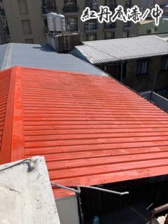 新莊中港路鐵皮漆